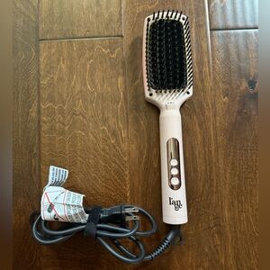 L’ange Le Vite Straightening Brush - Blush